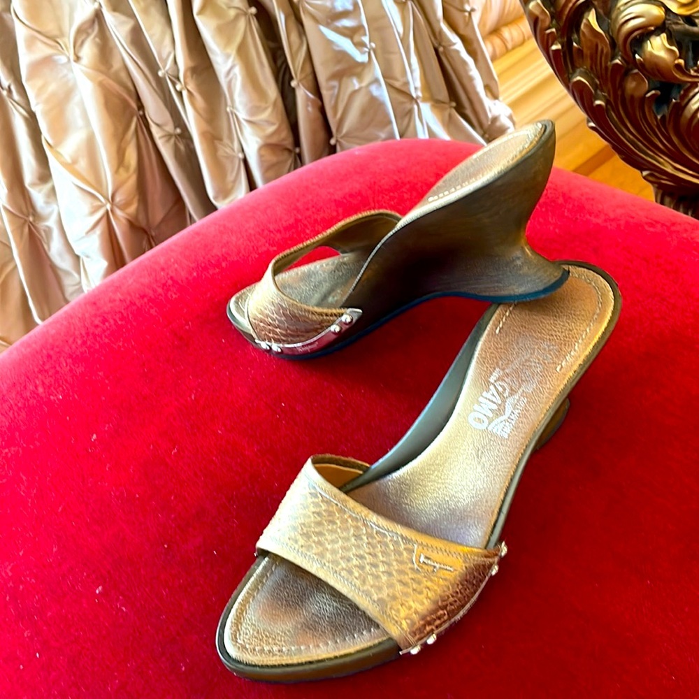 These Ferragamo wedges are unique and fashionable very comfortable